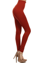 Load image into Gallery viewer, Lady&#39;s Celine Solid Color Seamless Fleece Legging